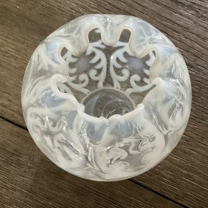 Northwood Antique (1899) No 125 Opaline Brocade Rose Bowl